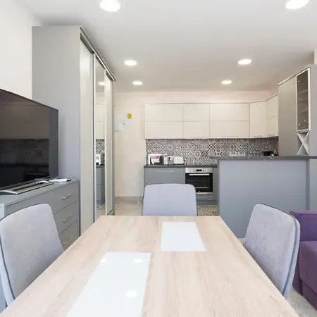 Dream House - En El Apartemento Affittacamere