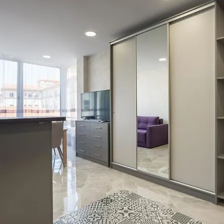 Dream House - En El Apartemento Pensión Málaga